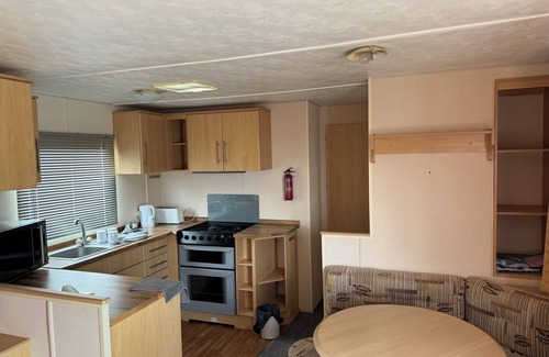 Leysdown-on-Sea House | London Elegant Holiday Home Kent