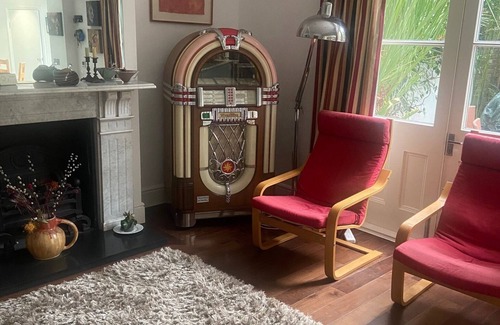 Ravenscourt Park House | London townhouse by the park. Easy access to central London.