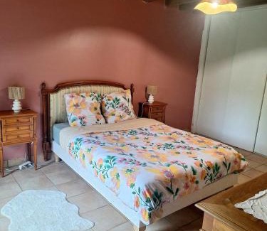 Servon-sur-Vilaine House | Longère avec jacuzzi et jardin à 10 min de Rennes