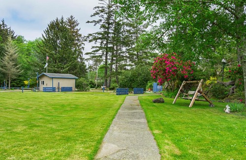 Seaview Resort | Long beach Camping Resort Yurt 8
