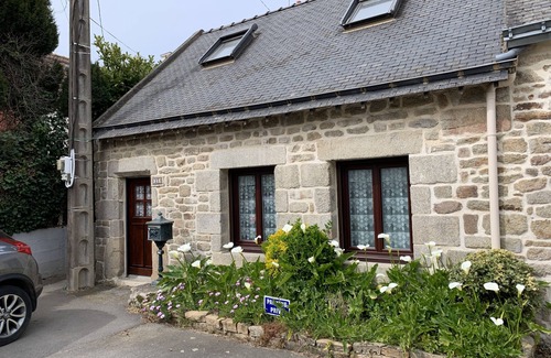 Larmor-Plage House | Longére A Larmor-Plage, authentic charm of the stone.