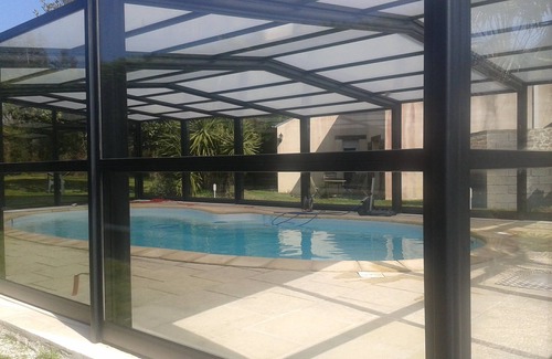 Quimperle Villa | Longère with heated indoor pool on 18 ha estate with animals