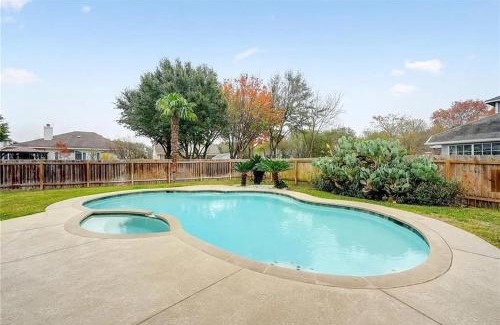 Meadows Of Brushy Creek House | Longhorn Escape w/Pool by StayLage