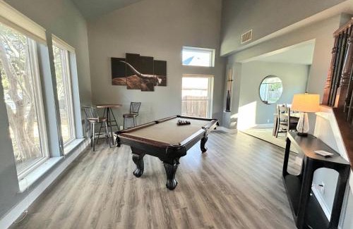 Meadows Of Brushy Creek House | Longhorn Escape w/Pool by StayLage