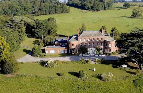 Hereford Hotel | Longworth Hall Hotel