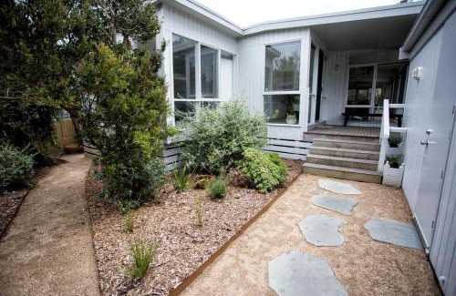 Point Lonsdale House | LONSDALE ON GLANEUSE