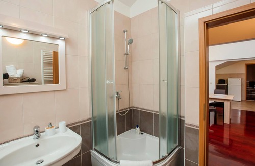 Cista Provo Apartment | Look forward to a fantastic vacation experience in this comfortable vacation apartment!