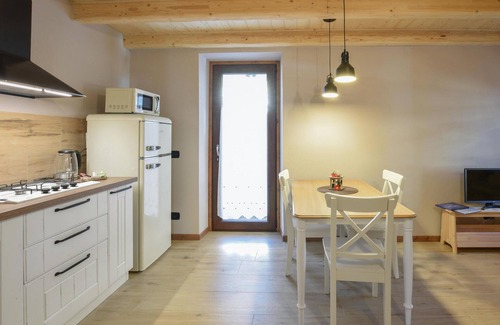 Velo Veronese Apartment | Look forward to a wonderful break from everyday life in this comfortable vacation apartment.