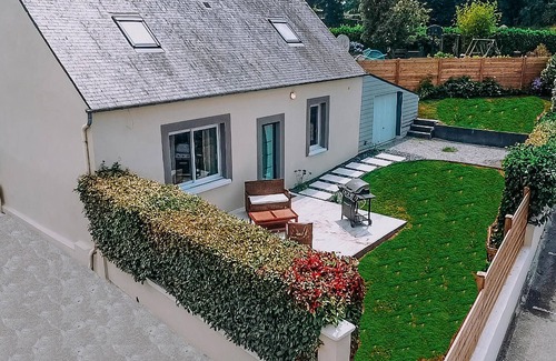 Corlay House | Look forward to a wonderful break in this cozy vacation home.