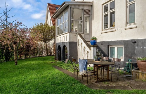 Øgadekvarteret Apartment | Look forward to an unforgettable vacation in a good location in this vacation apartment.