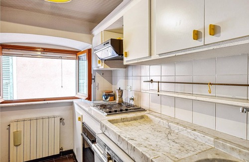 Cadimare Apartment | Look forward to an unforgettable time in this comfortable vacation apartment by the sea!