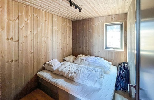 Fidjeland House | Look forward to great hiking trails in untouched nature and fishing trips