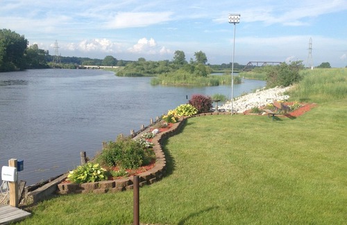 Muskegon House | Look no further, this location has it all, including private boat launch