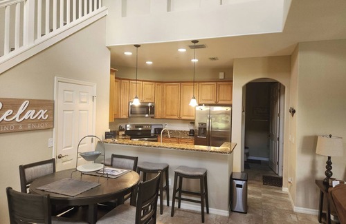 Fort Myers House | Looking for a Resort Feel? Waterfront Property!