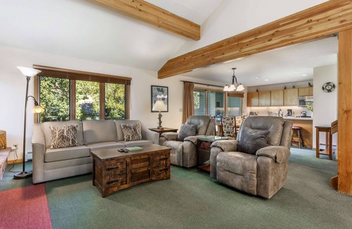 Eagle-Vail House | Looking Forward to Winter? Look No Further! Peaceful 3BR, Easy Mtn Access to Vail or Beaver Creek
