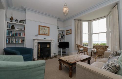 Mousehole House | Lookout