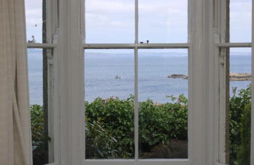 Mousehole House | Lookout