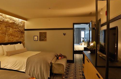 Stillwater Hotel | Lora