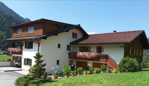 Silbertal Apartment | Loretz Luzia