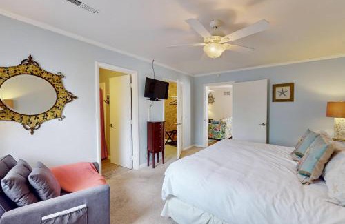 Kure Beach House | Lorraine's Beach Cottage