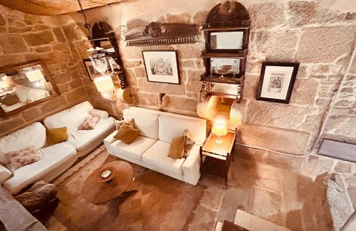 Dean Pequeno Villa | Los Lagares Manor House