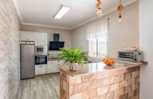 Prado del Rey Villa | Los tres picos Prado del Rey by Ruralidays