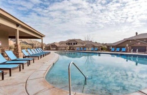 Washington House | Lost Springs-Relax and Enjoy!