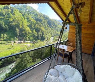 Ayder Hotel | Lotus Çamlıhemşin Suit & Bungalov