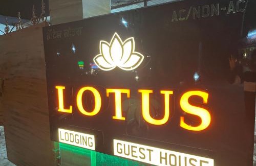 Pune Hotel | Lotus lodge and Guest House