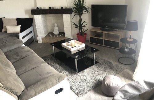 Kerherou Apartment | Loue très bel app fabuleux spacieux lumineux deco modern 75 M2 100 M DU PORT