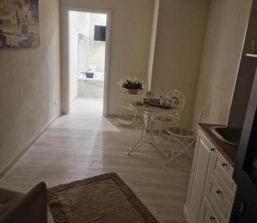 Borgo Vecchio Apartment | Love is in the air