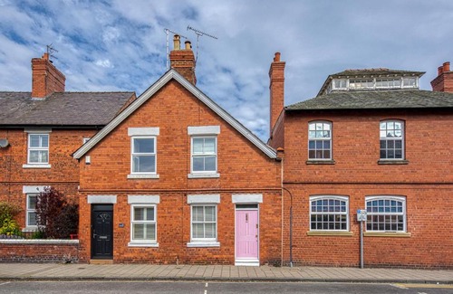 Chester House | Love Street Cottage