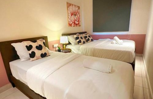 Taman Mount Austin House | Loveable Home 4 Bedroom Mount Austin JB