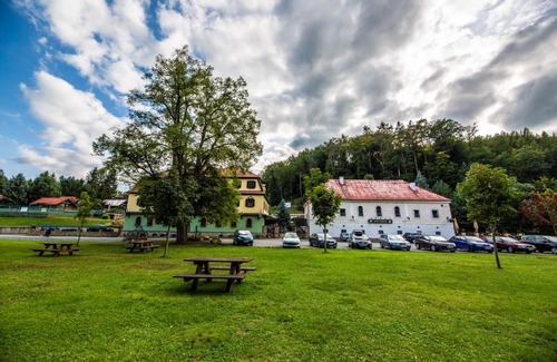 Buchlovice Hotel | Lovecký zámeček