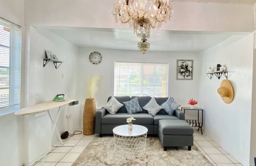 Rosemead Apartment | Lovely 1-bedroom Guest House near DTLA