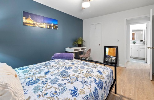 O'Hare Apartment | Lovely 1 bedroom near O'Hare and Rosemont