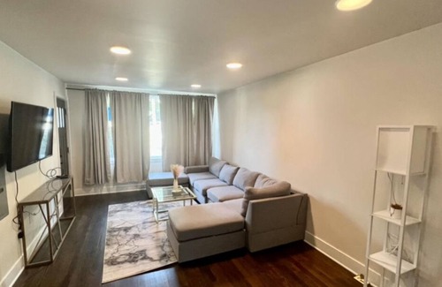 Northeast Apartment | Lovely 1-bedroom rental unit with free parking