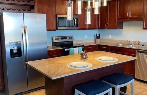 Panama City Beach Resort | Lovely 1Bd/2bath + Bunk Room & 2 Queen Sofa Beds