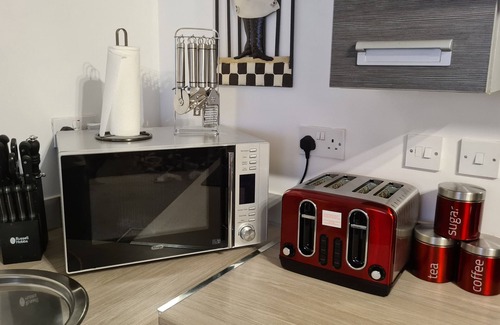 Castlefield Apartment | Lovely 2BD/1BA City Centre+ Wi-Fi+ Free Parking.