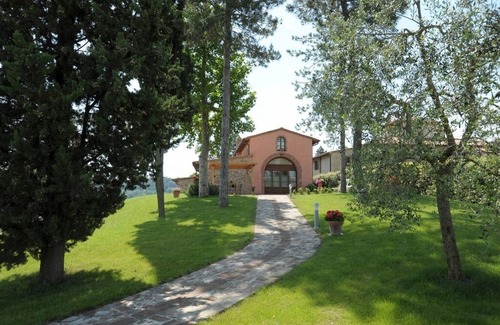 Gambassi Terme Villa | Lovely 3 bedrooms Villa in Gambassi Terme (Firenze) sleeps 7