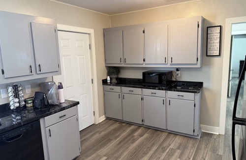 Pheba Other | Lovely 3-bedroom farmhouse with AC in Starkville within 15 minutes of MSU.