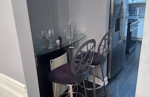 Conyers House | Lovely 4 Bedroom, 3 Bath Oasis