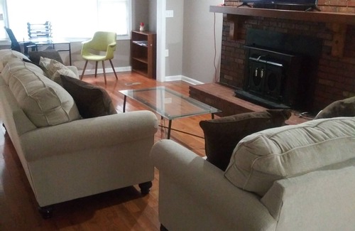 Riverdale House | Lovely 4 Bedroom Vacation Home