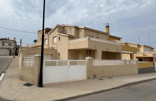Cabo de Palos House | Lovely 6-Bed House in Cabo de Palos