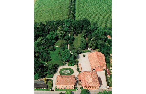 Strassoldo Apartment | Lovely apartment for 4 guests with A/C, WIFI and TV