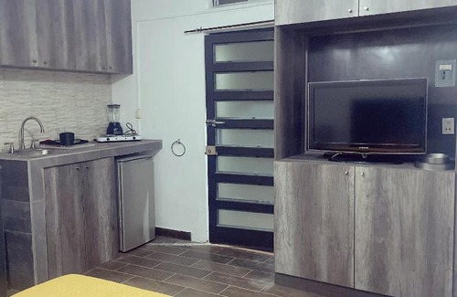 Juarez Apartment | Lovely and Cousy studio I’m in the heart of downtown morelia