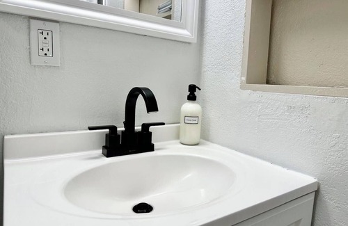 San Jose Apartment | Lovely and Cozy 1B1B House