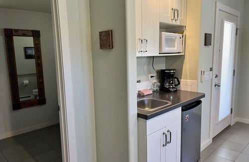 Moab Apartment | Lovely and quiet, a 5 minute walk to Downtown Moab town center.