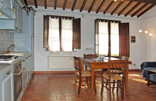 Rigutini Apartment | Lovely apartment for 4 guests with WIFI, pool, A/C, TV, patio and pets allowed
