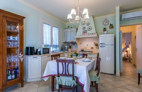 Rosignano Solvay Apartment | Lovely apartment for 4 guests with A/C, WIFI, TV and patio